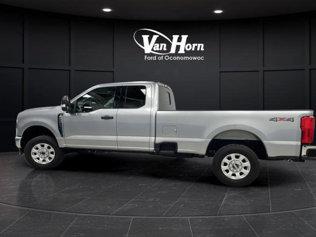 Used 2024 Ford Super Duty F-250 SRW XLT Truck Super Cab
