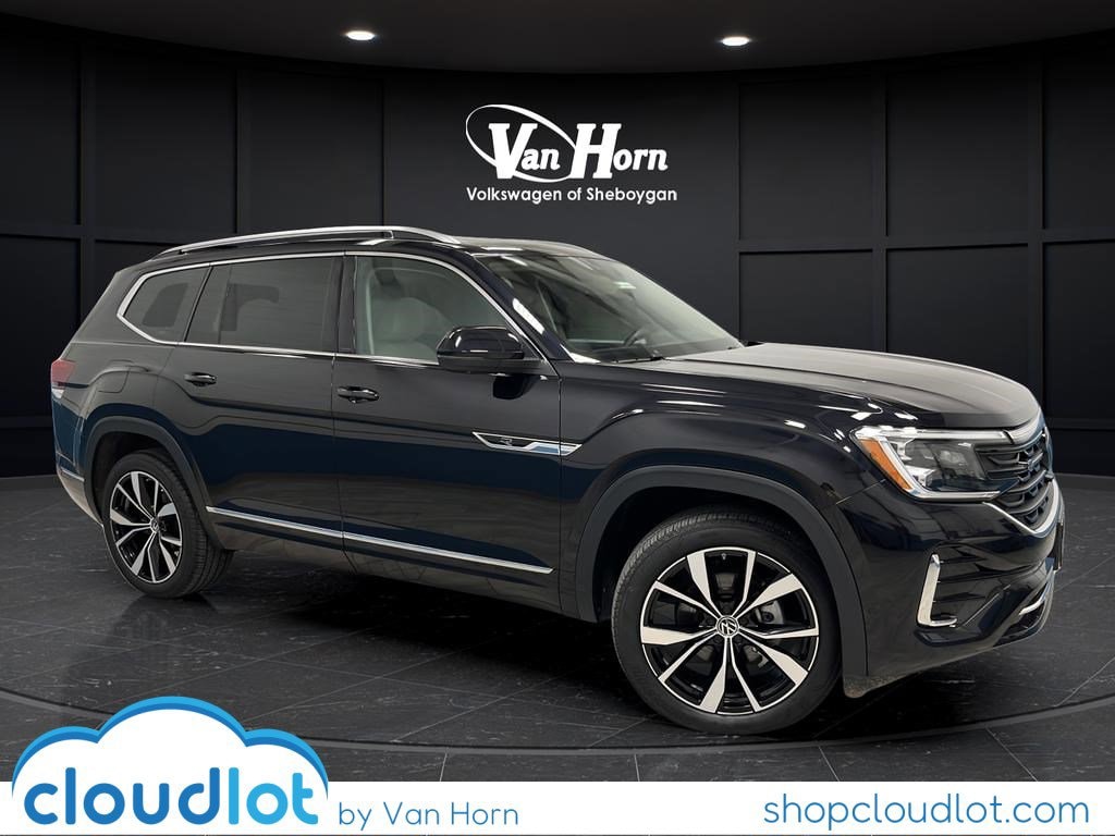 2024 Volkswagen Atlas 2.0T SEL Premium R-Line 4MOTION's photo
