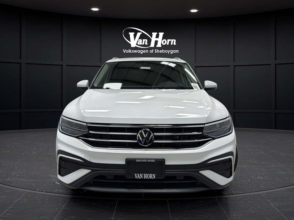 Used 2024 Volkswagen Tiguan SE SUV