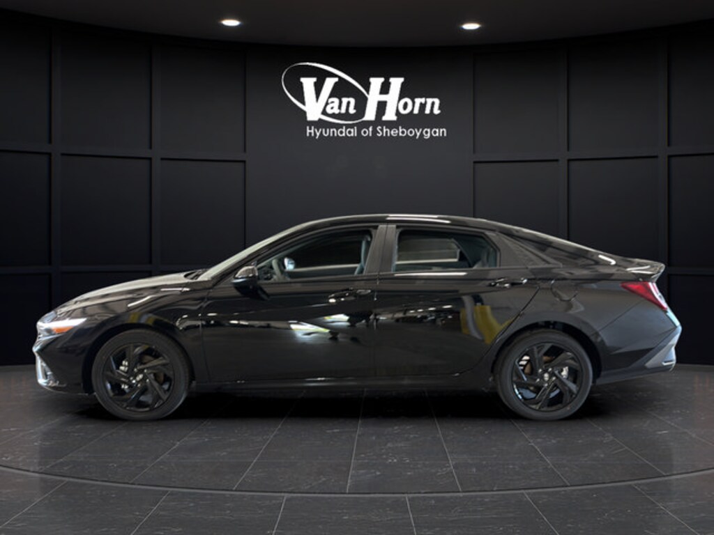 New 2026 Hyundai Elantra SEL Sport Sedan