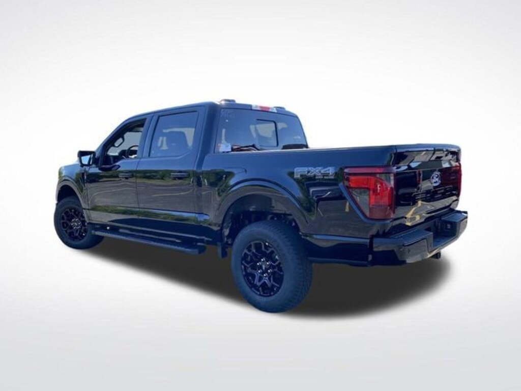New 2025 Ford F-150 XLT Truck SuperCrew Cab