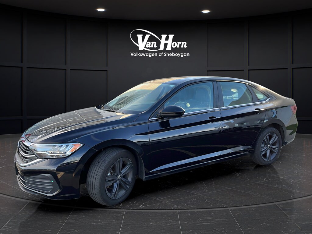 Used 2022 Volkswagen Jetta SE Sedan