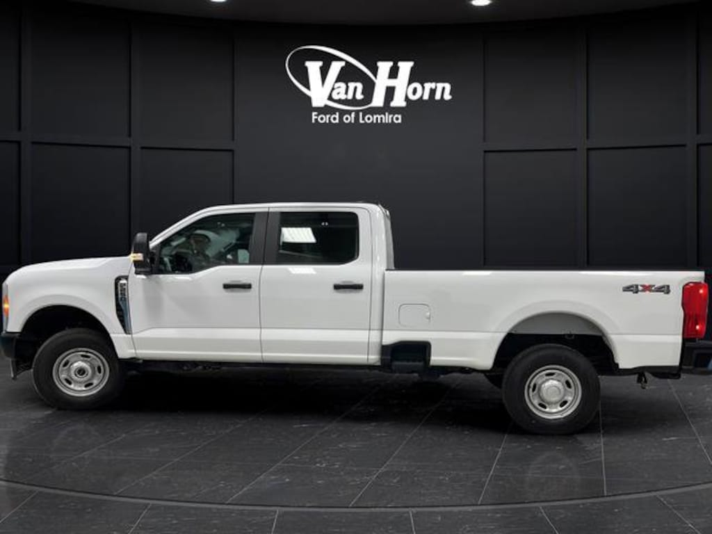 Used 2023 Ford Super Duty F-250 SRW XL Truck Crew Cab