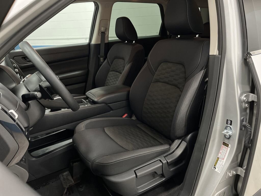 Used 2024 Nissan Pathfinder S SUV