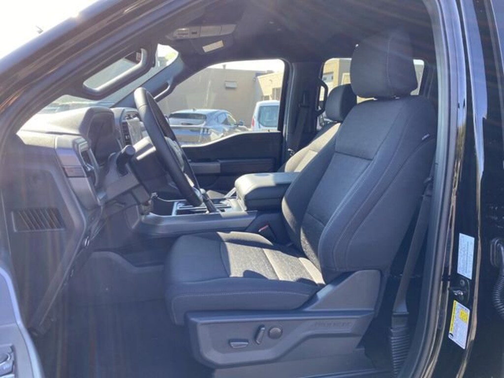 New 2025 Ford F-150 XLT Truck SuperCrew Cab