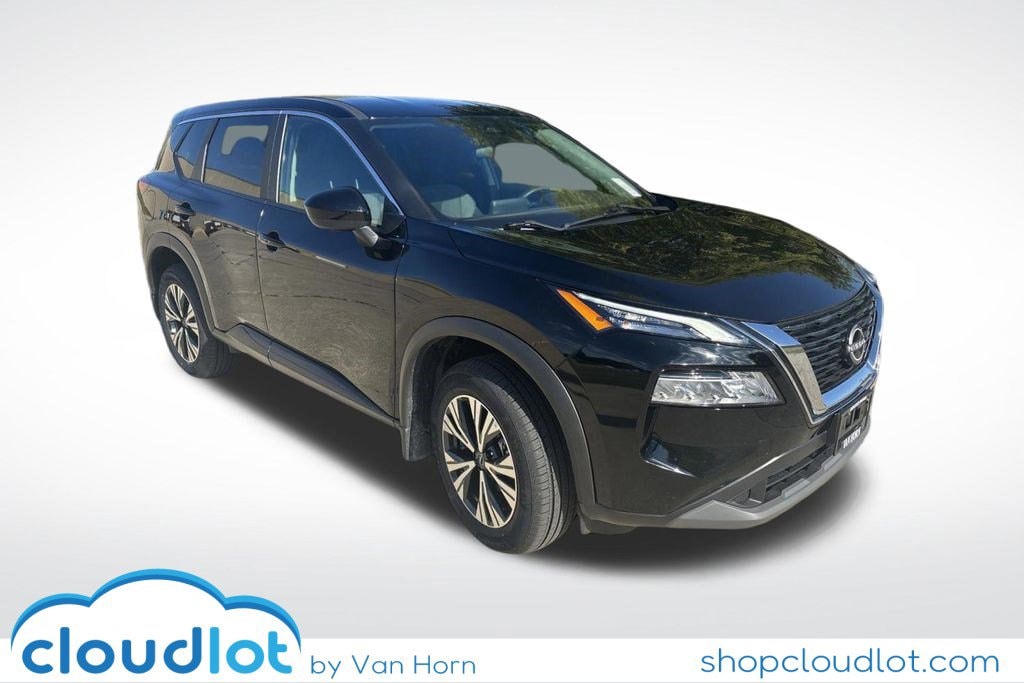 2023 Nissan Rogue SV's photo