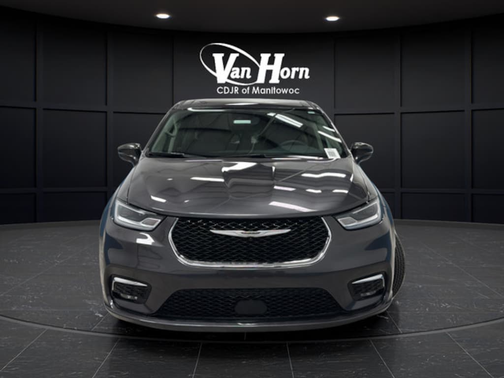 Used 2022 Chrysler Pacifica Hybrid Touring L Van Passenger Van