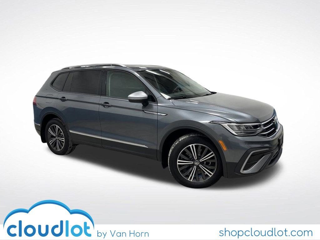 2024 Volkswagen Tiguan Wolfsburg Edition's photo