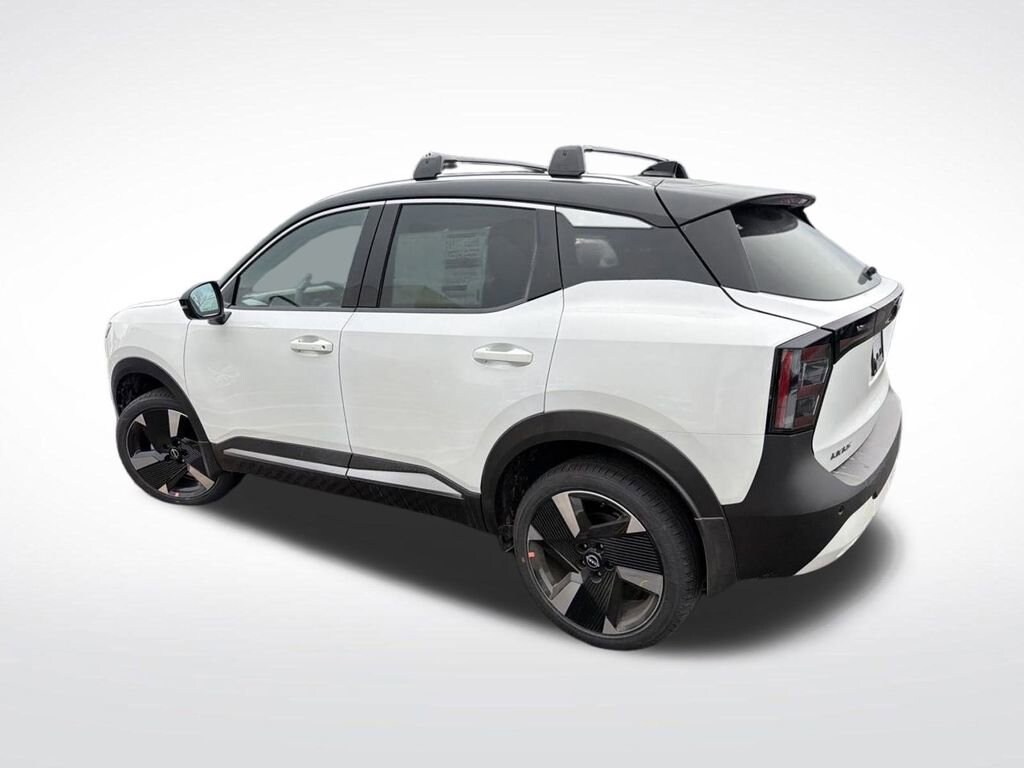 New 2026 Nissan Kicks SR SUV