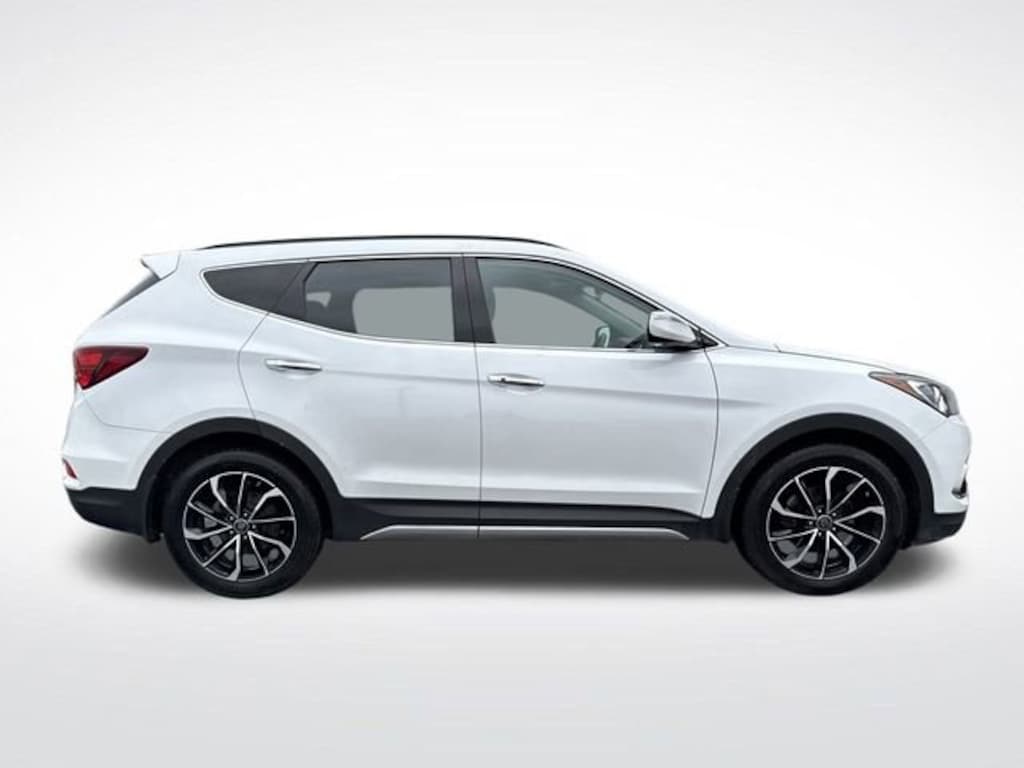 Used 2017 Hyundai Santa Fe Sport 2.0T Ultimate SUV