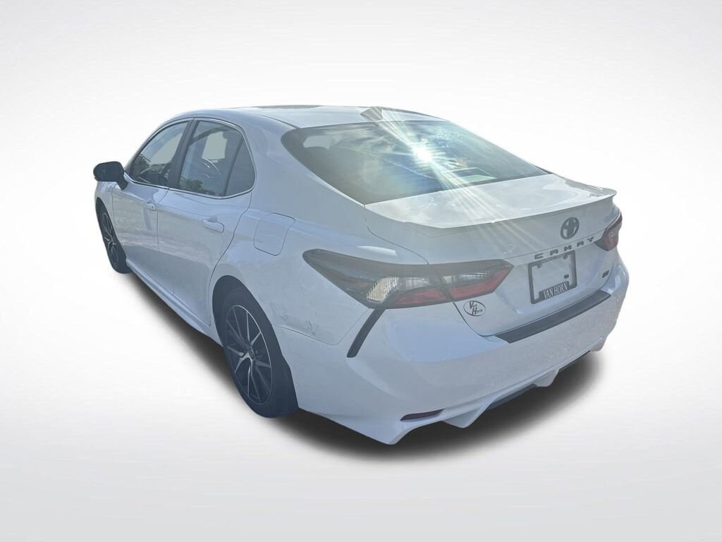 Used 2024 Toyota Camry SE Sedan