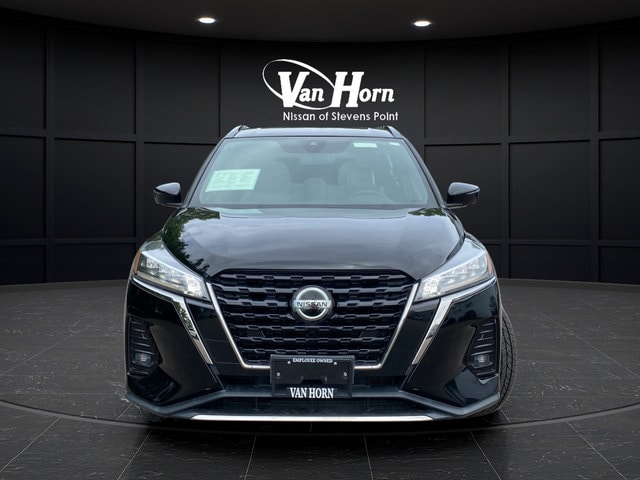 Used 2021 Nissan Kicks SR with VIN 3N1CP5DV3ML476184 for sale in Sheboygan, WI
