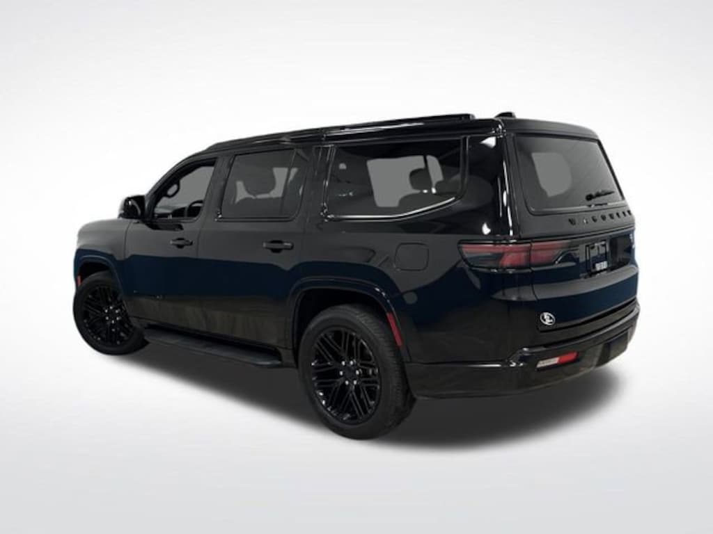Used 2024 Jeep Wagoneer Series II Carbide SUV