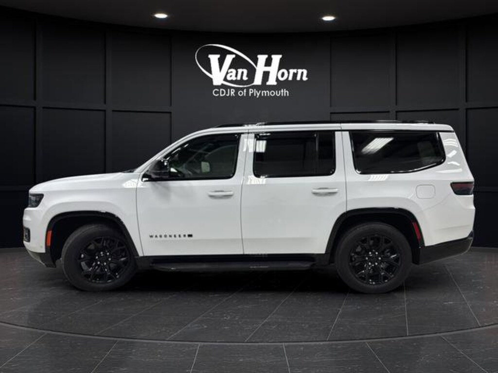 Used 2024 Jeep Wagoneer Series II Carbide SUV