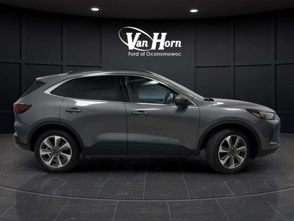 Used 2025 Ford Escape Platinum SUV