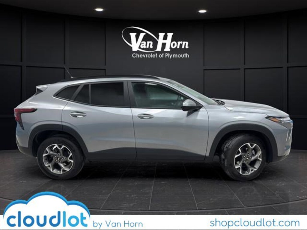 Used 2025 Chevrolet Trax LT SUV