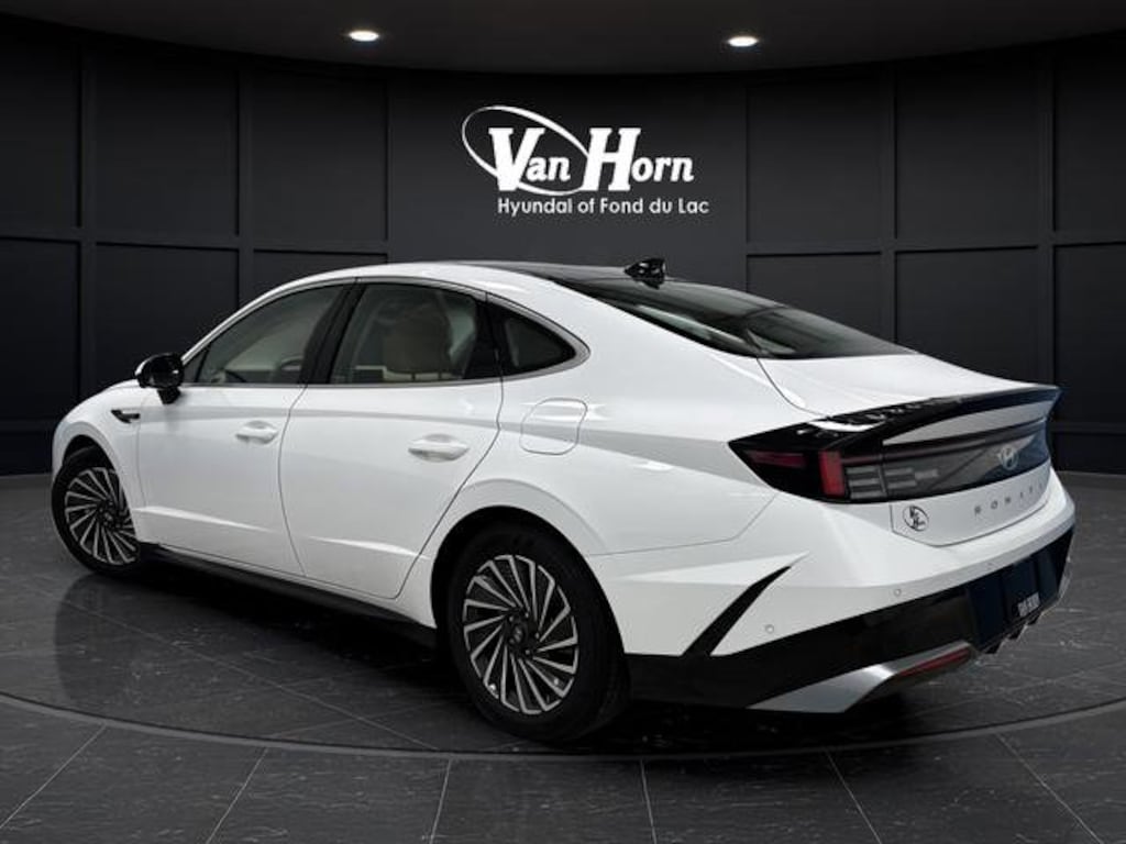 Used 2025 Hyundai Sonata Hybrid Limited Sedan