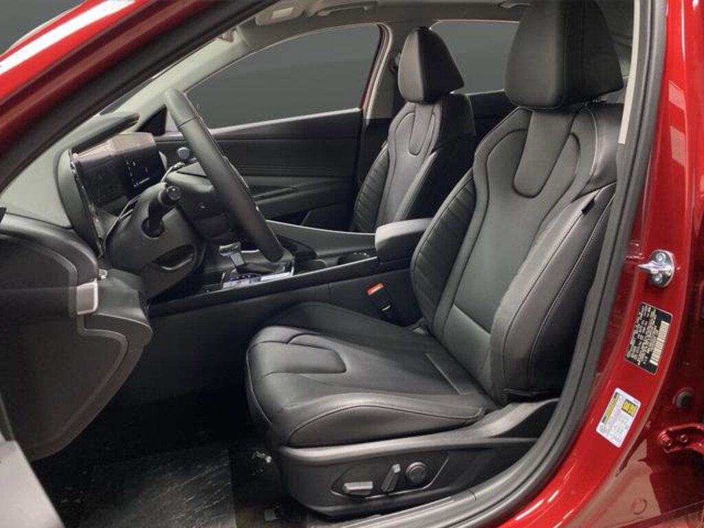 New 2026 Hyundai Elantra Hybrid Limited Sedan