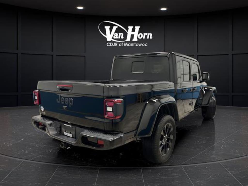 Used 2023 Jeep Gladiator High Altitude Truck Crew Cab