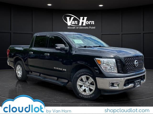 2019 Nissan Titan SV 4X4 Crew Cab's photo