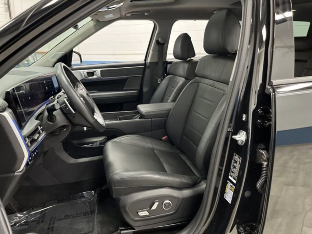 Used 2025 Hyundai Santa Fe Hybrid Limited SUV