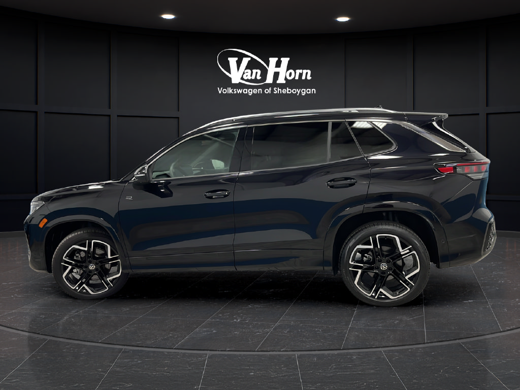 Used 2025 Volkswagen Tiguan SEL R-Line SUV