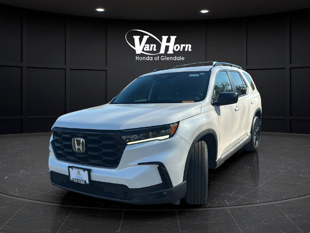 Used 2025 Honda Pilot Sport SUV