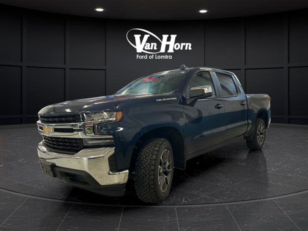 Used 2020 Chevrolet Silverado 1500 LT Truck Crew Cab