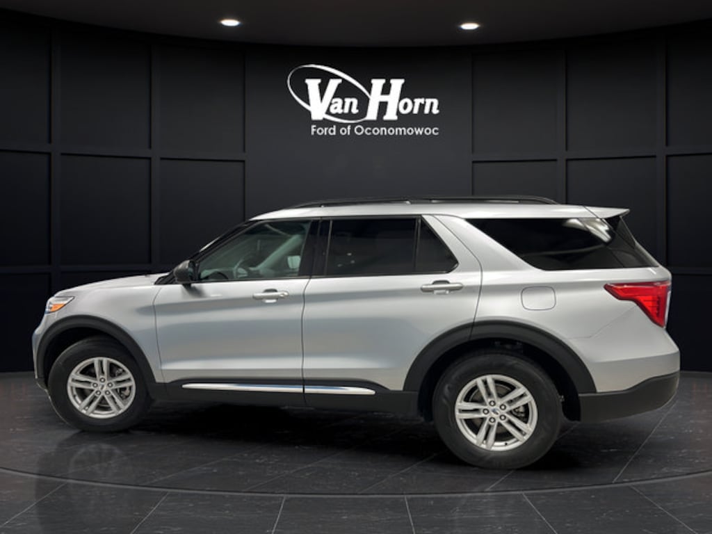 Used 2024 Ford Explorer XLT SUV