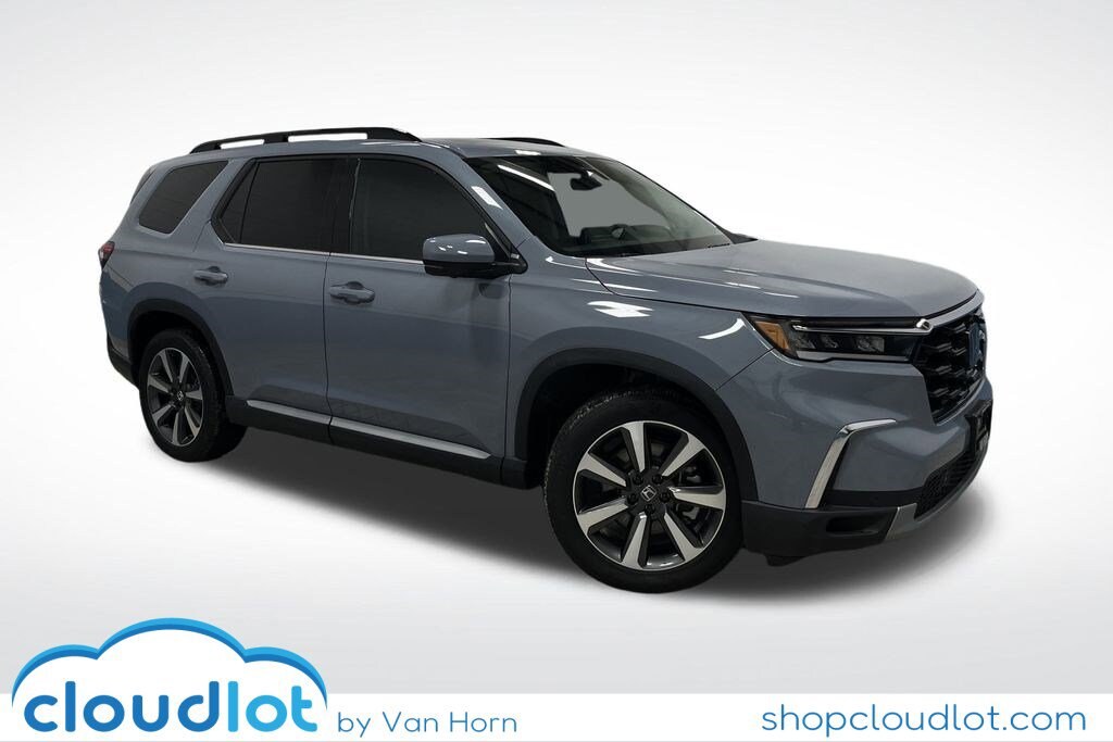 Used 2025 Honda Pilot Elite SUV