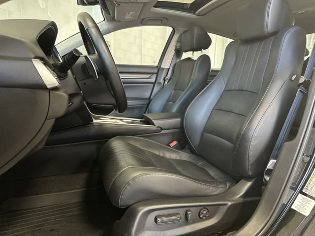 Used 2018 Honda Accord Sedan EX-L Navi 2.0T Sedan