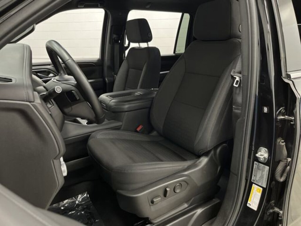 Used 2024 GMC Yukon XL SLE SUV