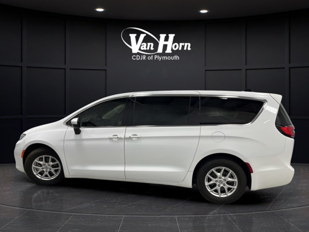 Used 2023 Chrysler Pacifica Touring L Van Passenger Van