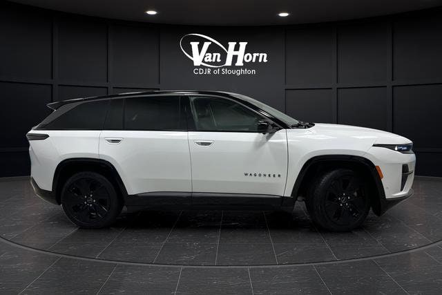 Used 2024 Jeep Wagoneer S Launch Edition with VIN 3C4RJNAK3RT180026 for sale in Sheboygan, WI