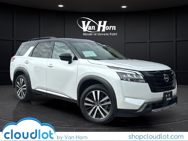 Used 2025 Nissan Pathfinder Platinum SUV