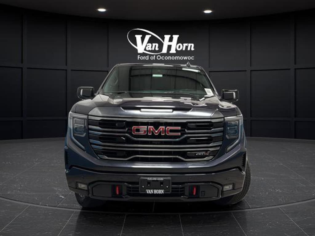 Used 2022 GMC Sierra 1500 AT4 Truck Crew Cab