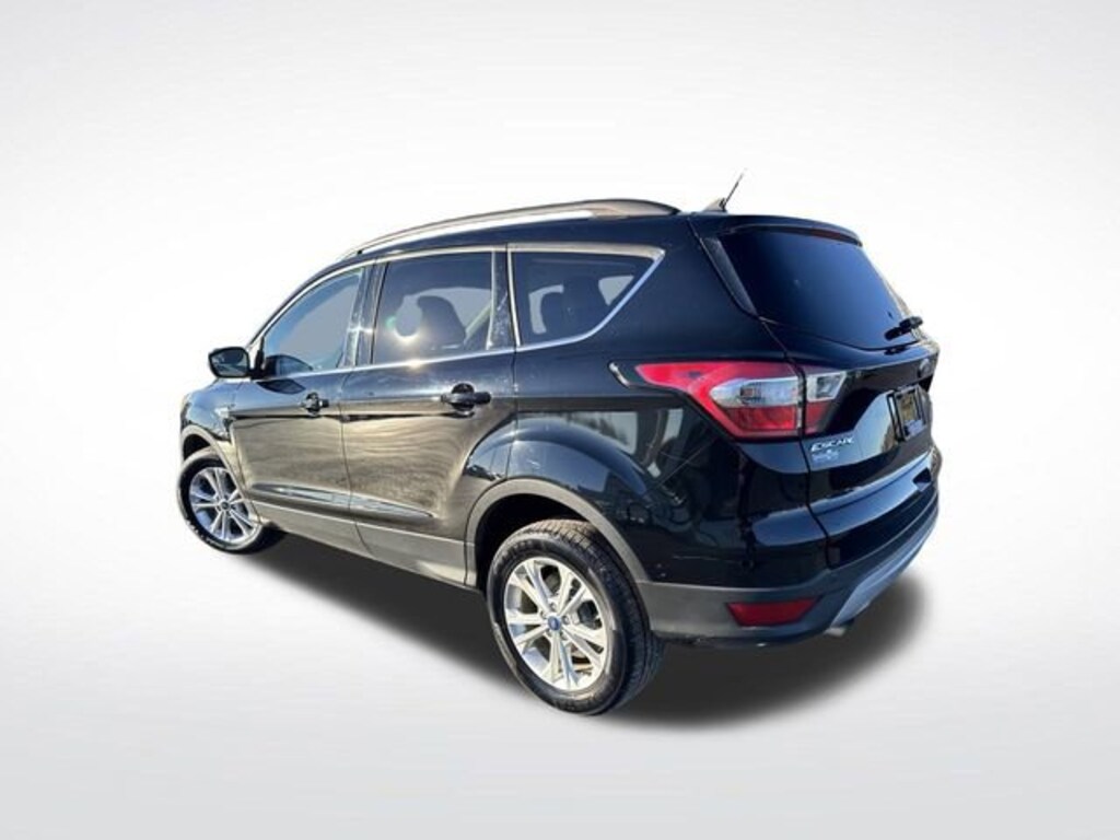 Used 2018 Ford Escape SE SUV