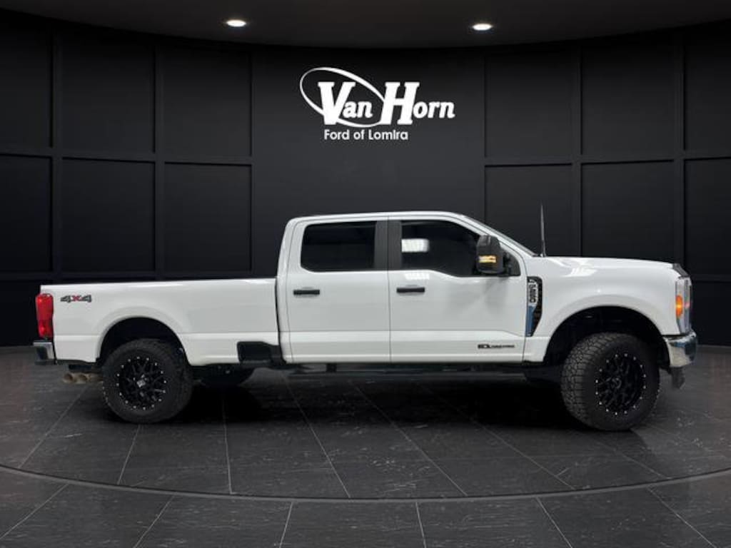 Used 2023 Ford Super Duty F-250 SRW XL Truck Crew Cab