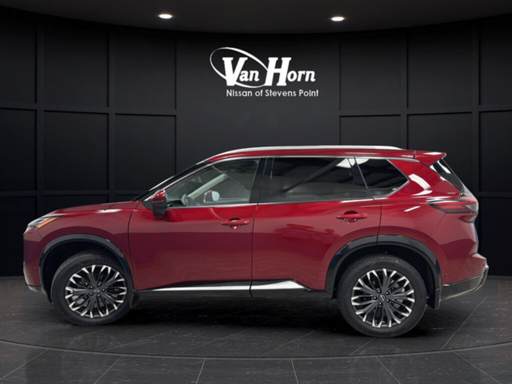 Used 2024 Nissan Rogue Platinum SUV