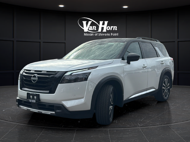 Used 2025 Nissan Pathfinder Platinum SUV