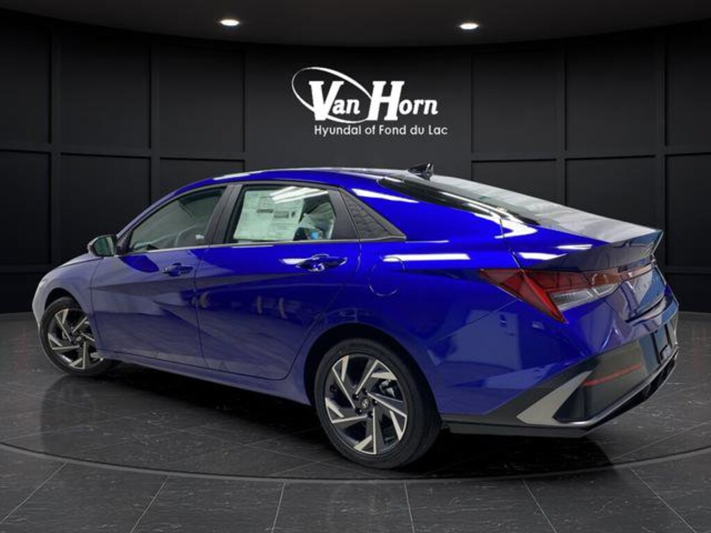 New 2026 Hyundai Elantra Limited Sedan