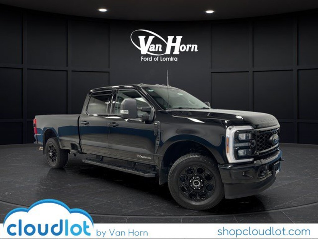 Used 2025 Ford Super Duty F-250 SRW XLT Truck Crew Cab