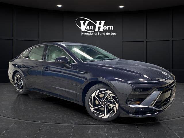 2026 Hyundai Sonata SEL AWD's photo
