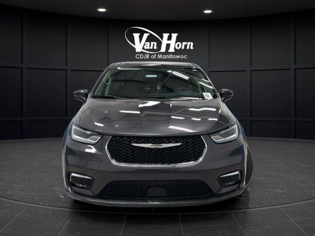 Used 2022 Chrysler Pacifica Hybrid Touring L Van Passenger Van