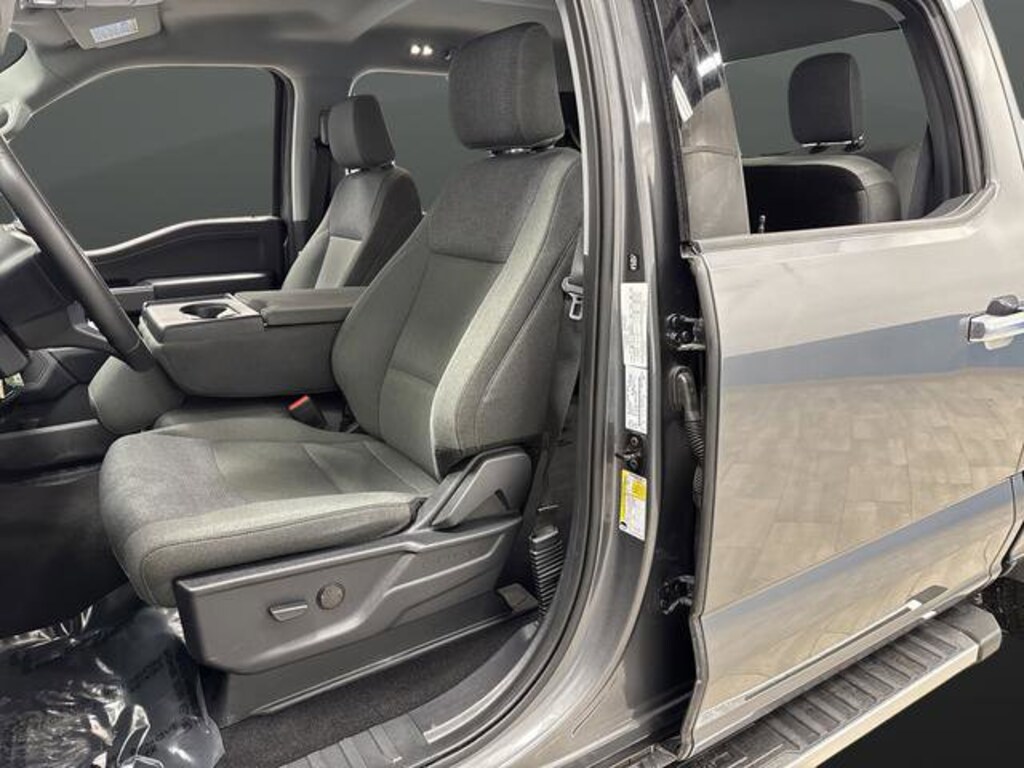 Used 2025 Ford F-150 XLT Truck SuperCrew Cab