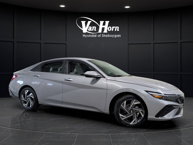 2026 Hyundai Elantra 2.0 Limited IVT's photo