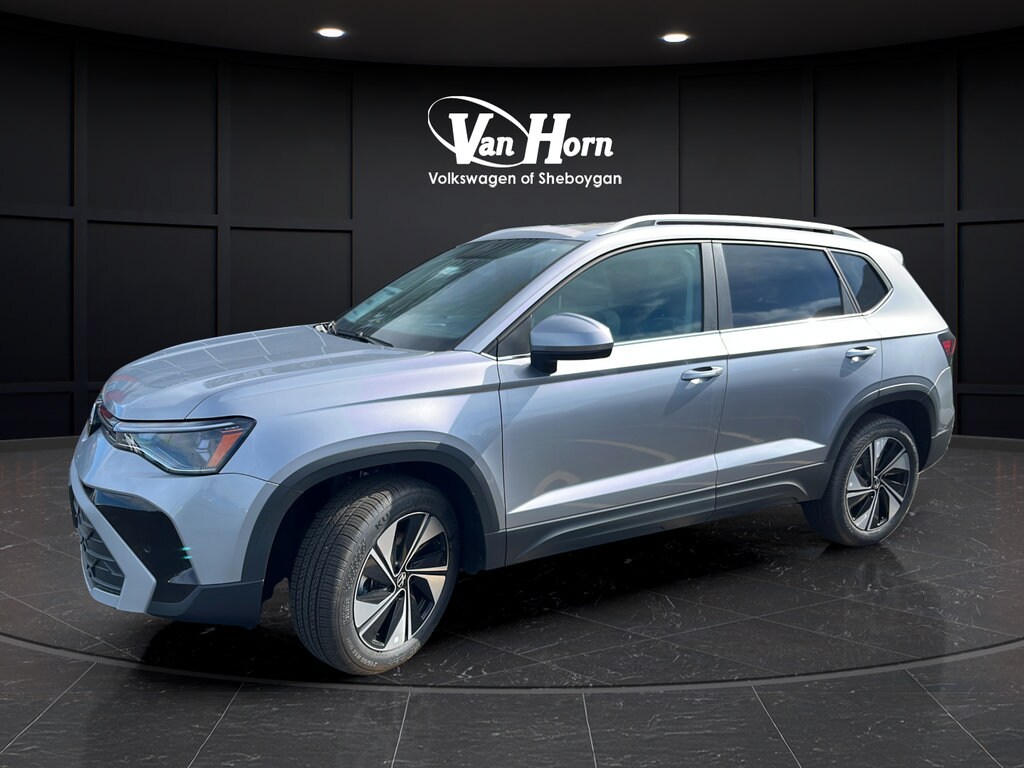 New 2026 Volkswagen Taos SE SUV