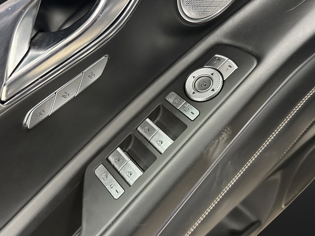 2024 GENESIS GV80 - Photo 30