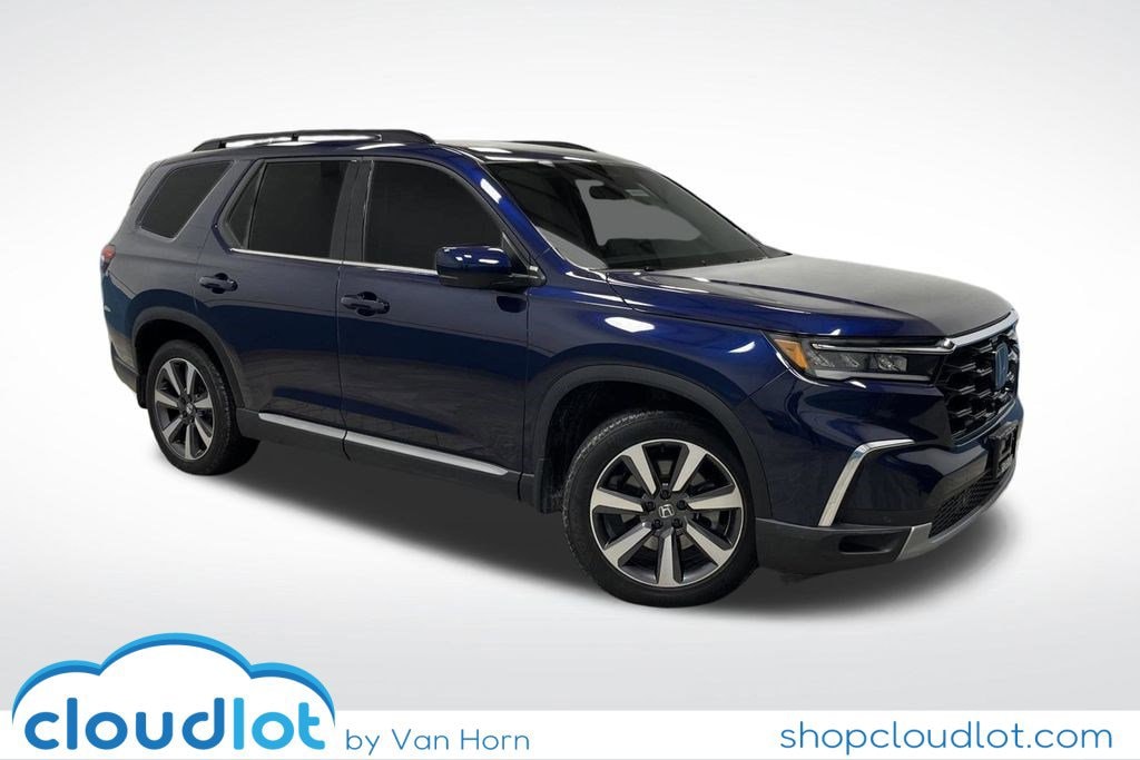 2024 Honda Pilot Touring's photo