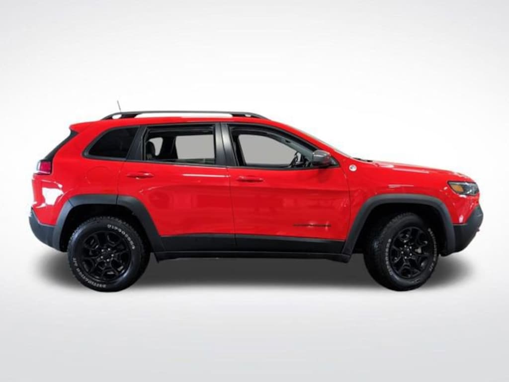 Used 2021 Jeep Cherokee Trailhawk SUV